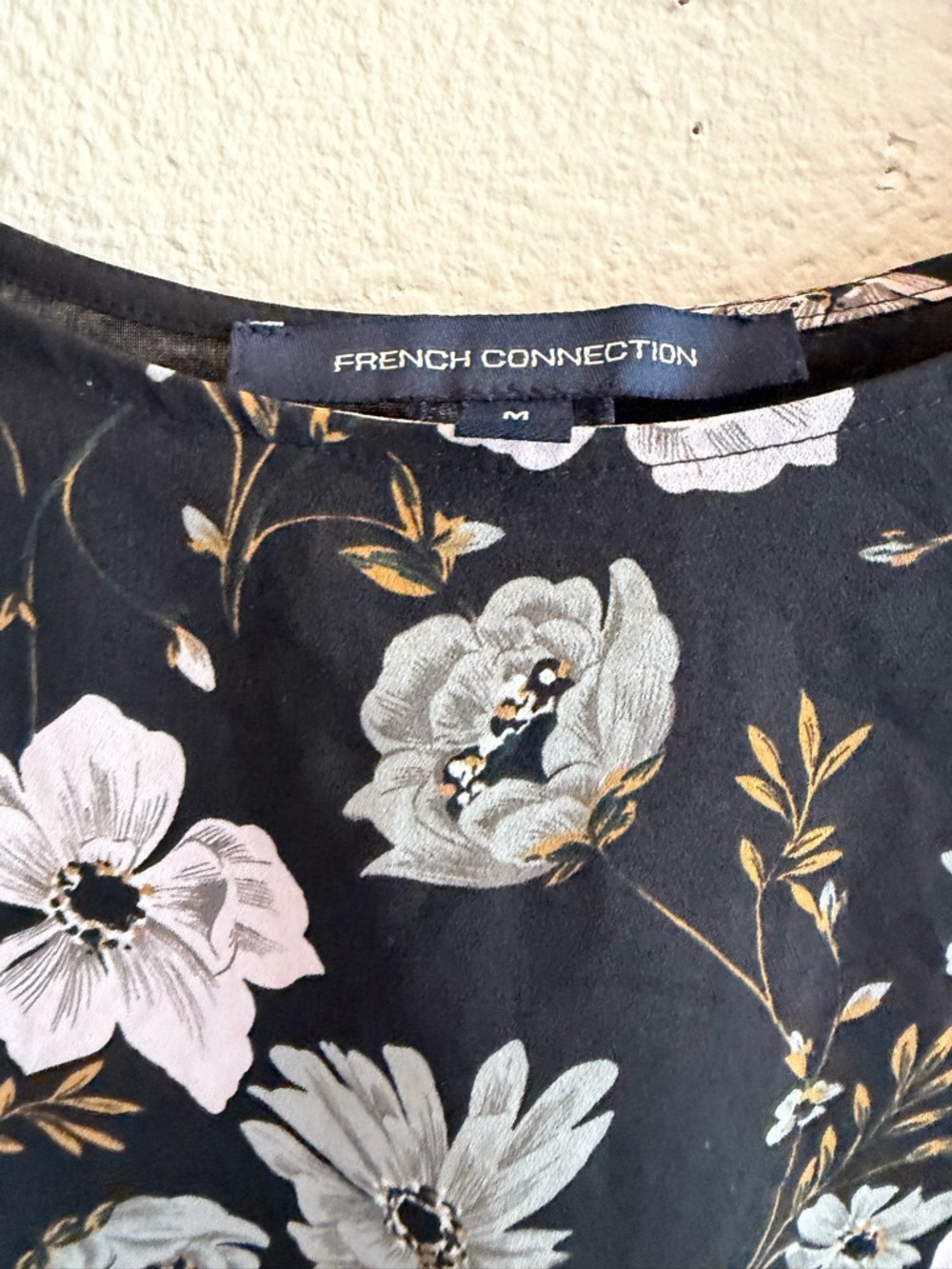 French Connection Floral Poppy Plains Printed Blouse - Picture 6 of 7